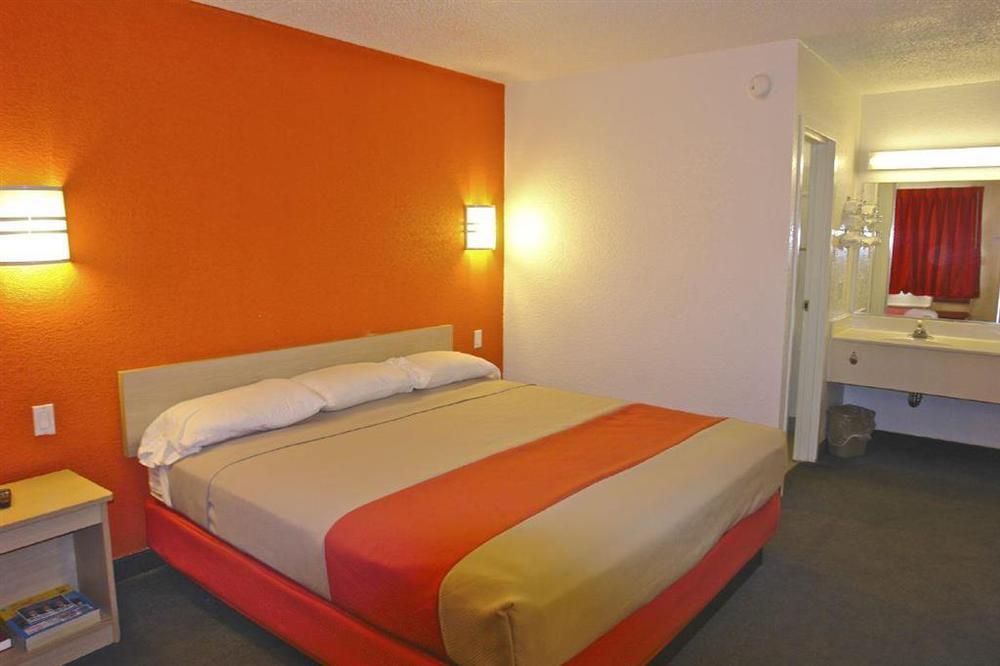 Motel 6 Little Rock North Норт-Літл-Рок Номер фото