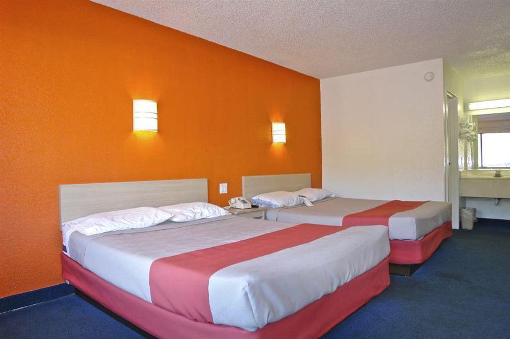 Motel 6 Little Rock North Норт-Літл-Рок Номер фото